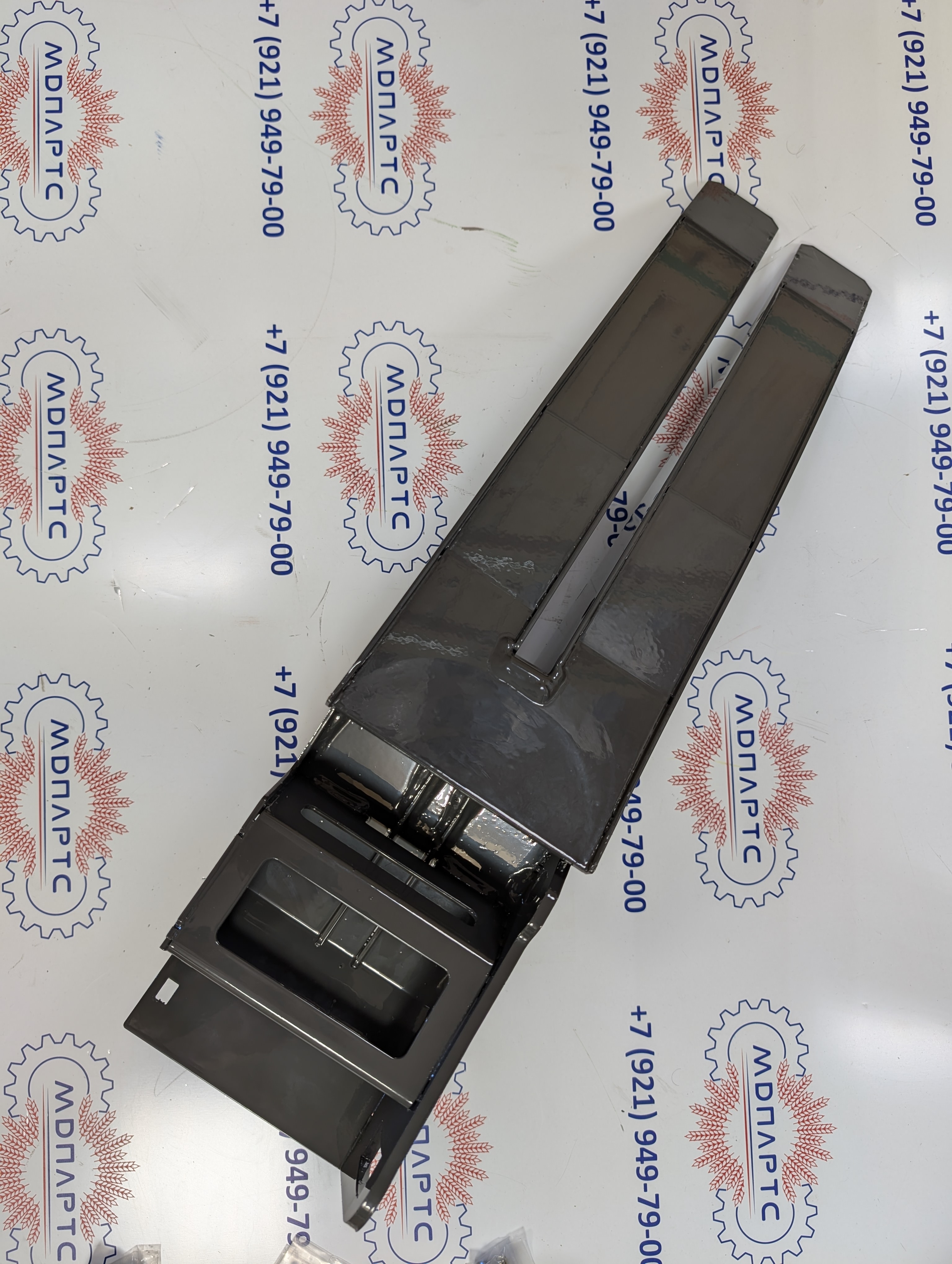 MD Parts. Запчасти: СЕЛЬХОЗ ТЕХНИКА: Скребок правый