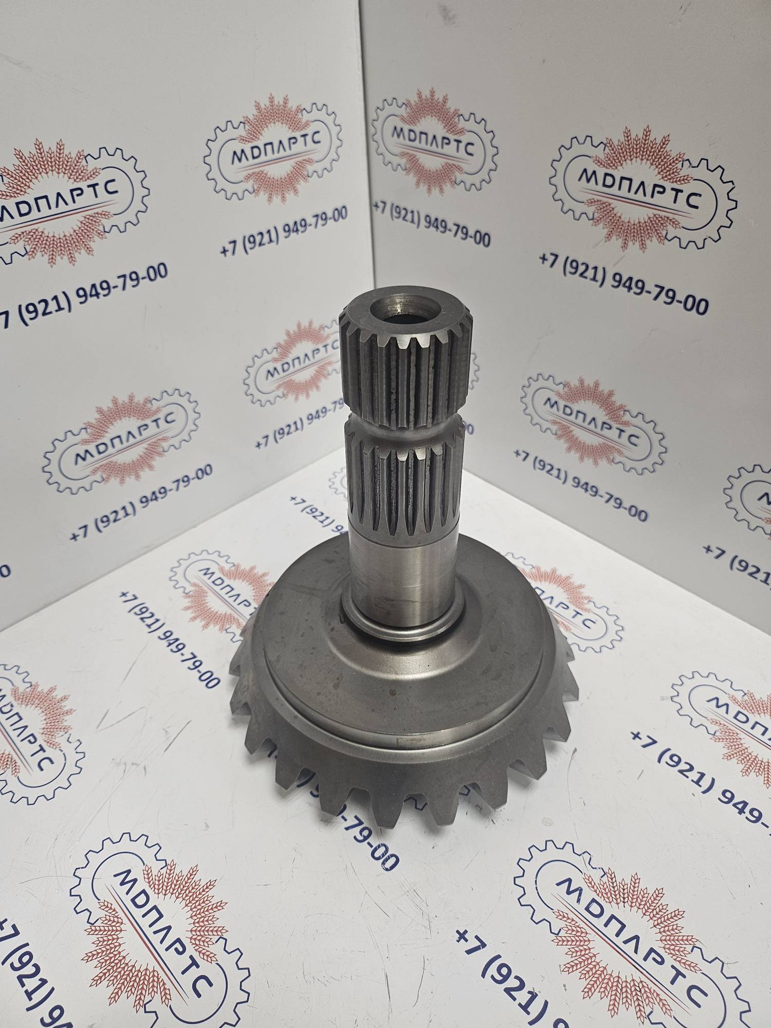 MD Parts. Запчасти: СЕЛЬХОЗ ТЕХНИКА: ВАЛ КОНИЧ.КОЛЕСА                        