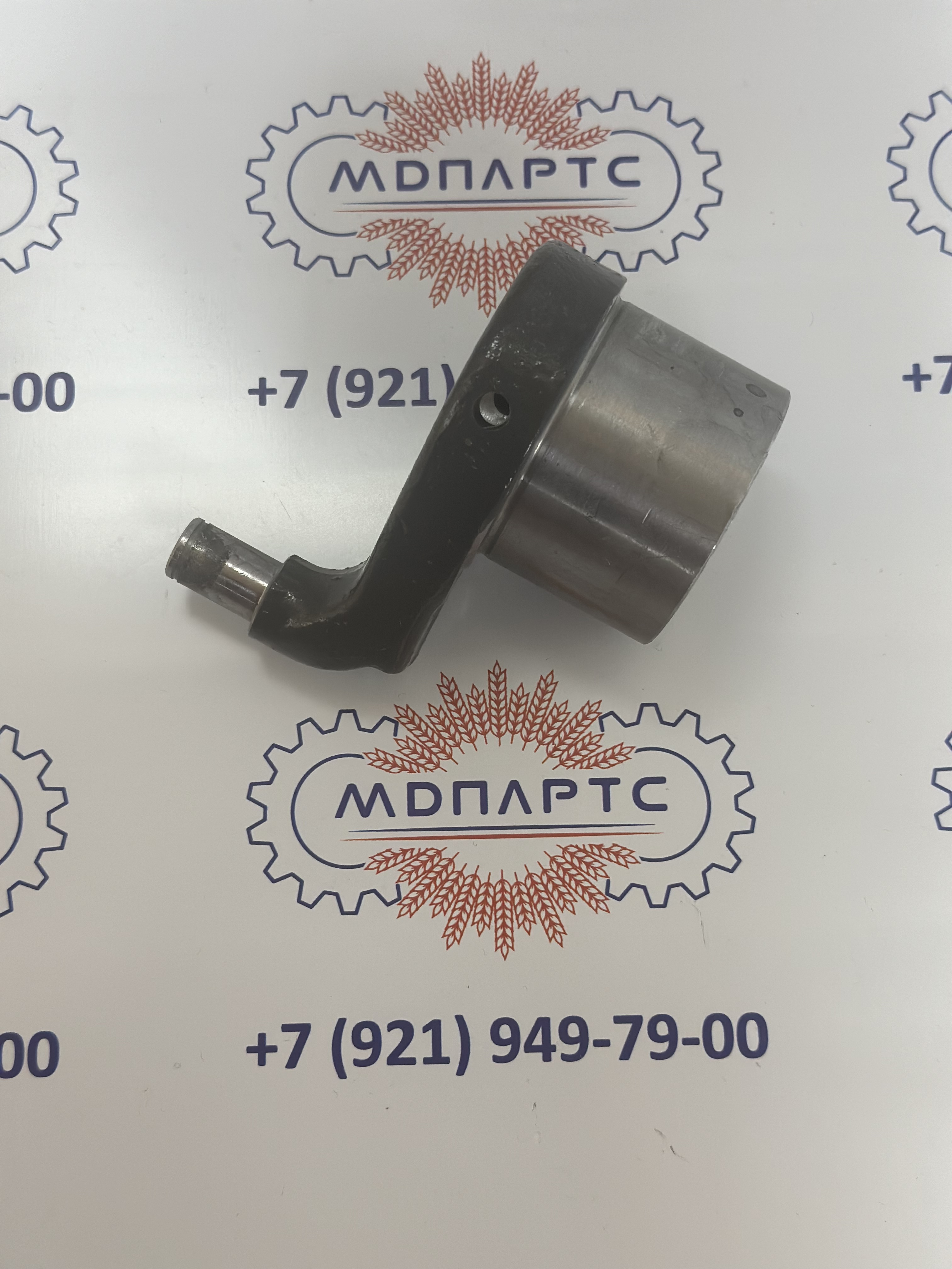 MD Parts. Запчасти: СЕЛЬХОЗ ТЕХНИКА: РУКОЯТКА УПРАВЛ.                        