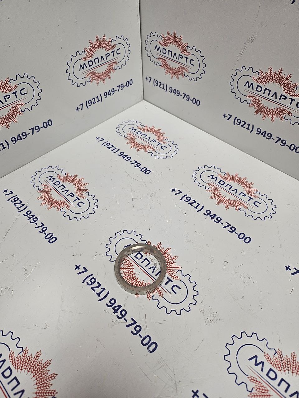 MD Parts. Запчасти: СЕЛЬХОЗ ТЕХНИКА: СЕДЛО КЛАПАНА                           