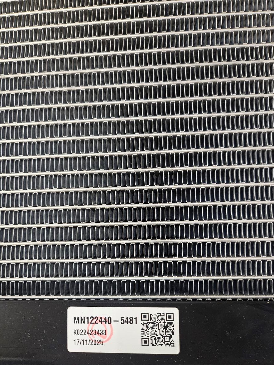 MD Parts. Запчасти: СЕЛЬХОЗ ТЕХНИКА: Радиатор охлаждения AGCO